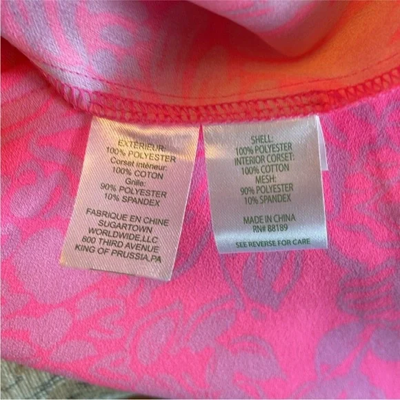 Lilly Pulitzer Pink Off-Shoulder Romper. NWT. Size 12 - Picture 7 of 9